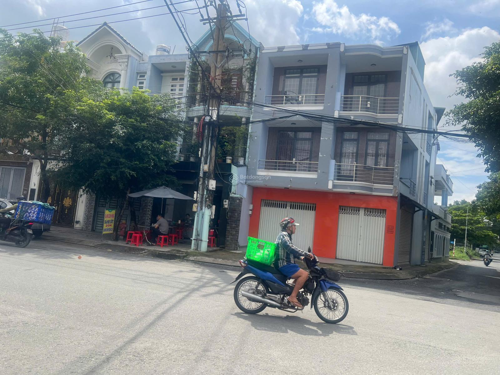 Cho thuê gấp biệt thự 7PN, 3 tầng, 128m2 tại KDC An Sương, Quận 12, 26 triệu VND