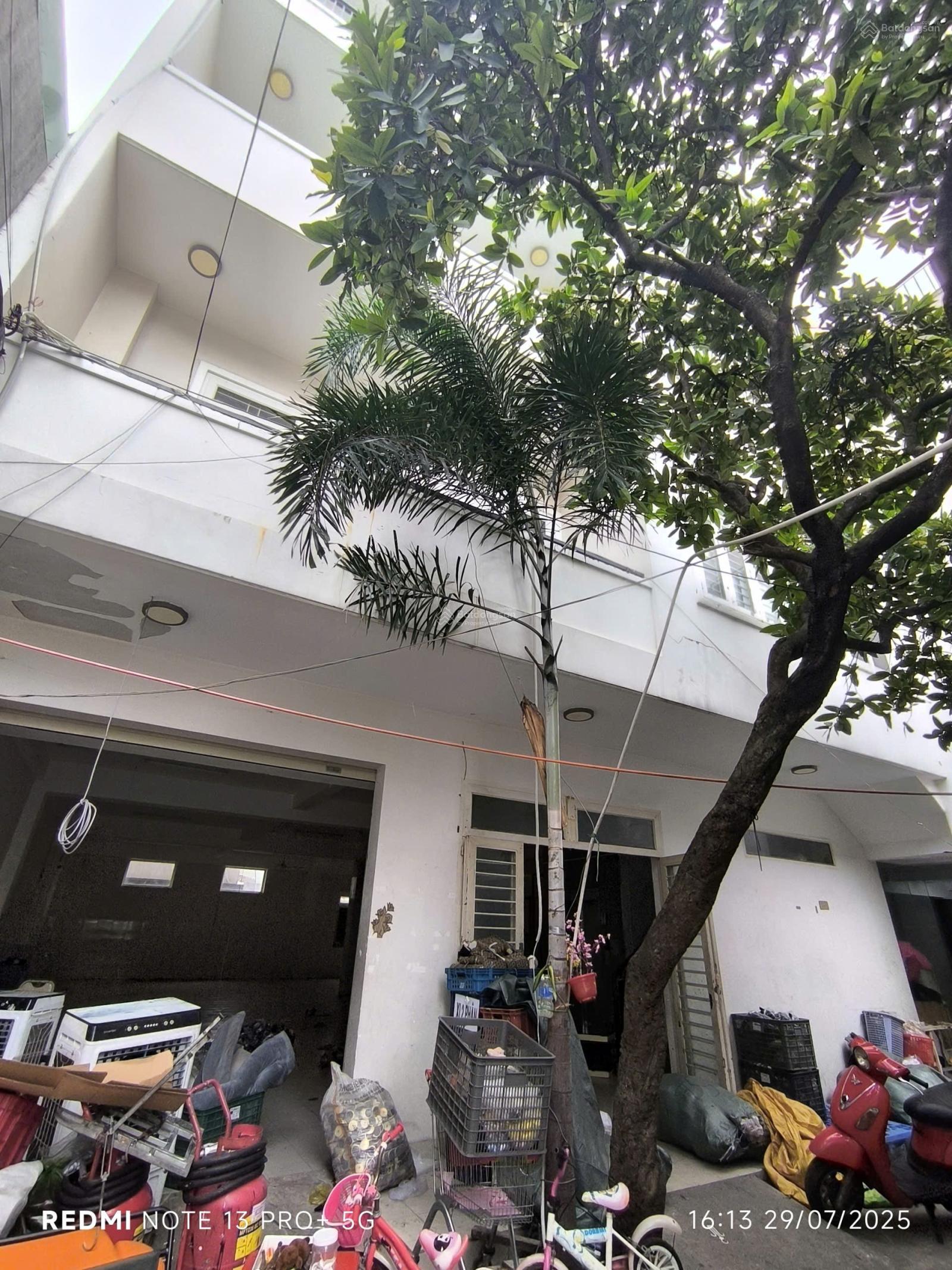 Toà nhà 300m² MT Trịnh Đình Trọng, Hòa Thạnh, Tân Phú - Giá 50 triệu, cho thuê dài hạn!