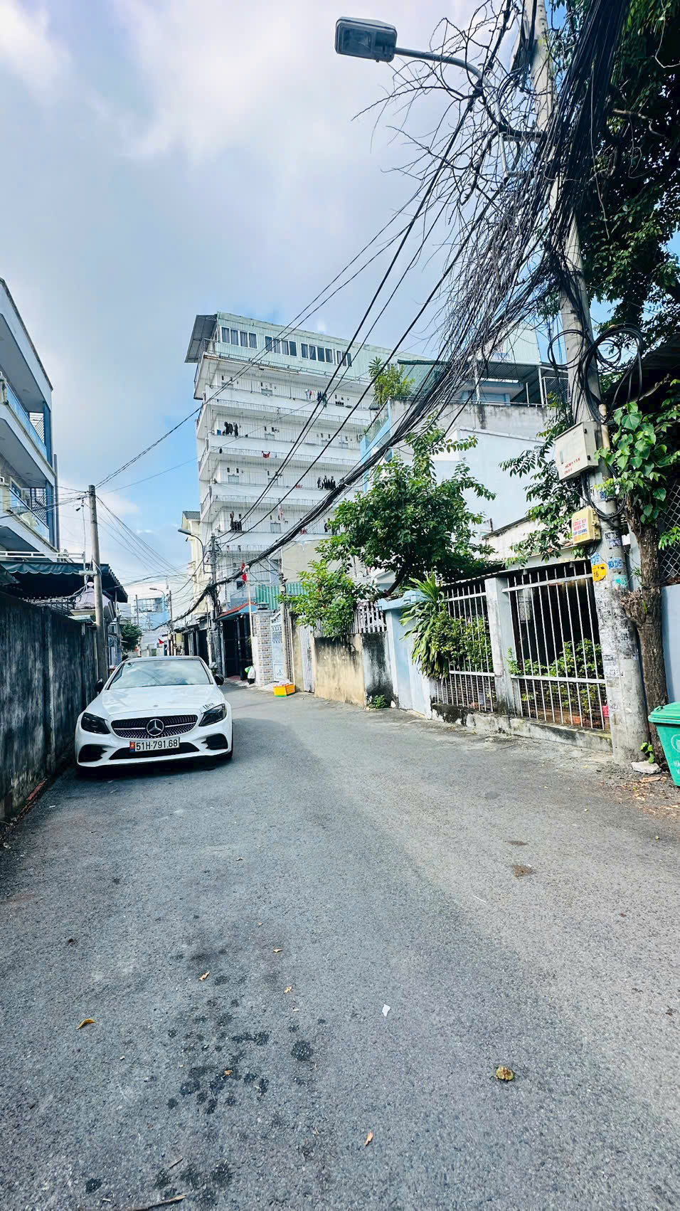 Cho thuê CHDV 3 tầng tại Thủ Đức - Diện tích 116m² - Đầu tư sinh lời 30 triệu/tháng!