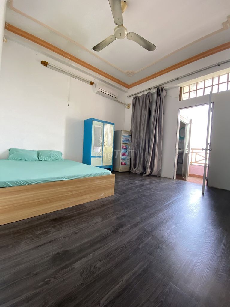 Phòng trọ Quang Trung 30m² giá 3.5 triệu - Ban công thoáng mát, free xe!