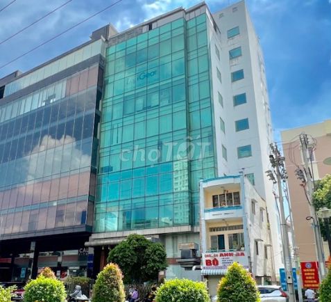 Cho thuê Tòa Nhà Góc 2 mặt tiền Nguyễn Gia Trí 480m² giá 120 triệu - Khu vực sầm uất