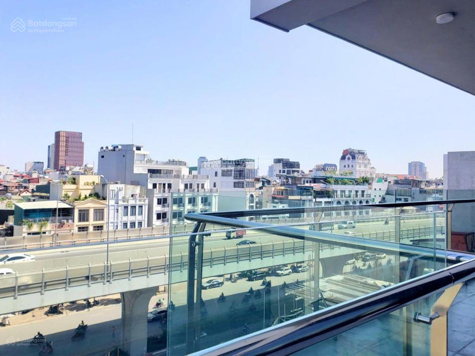 Cho thuê văn phòng tại Gems Empire Tower 100m² giá chỉ 350 nghìn/m² - Cơ hội đầu tư hấp dẫn!