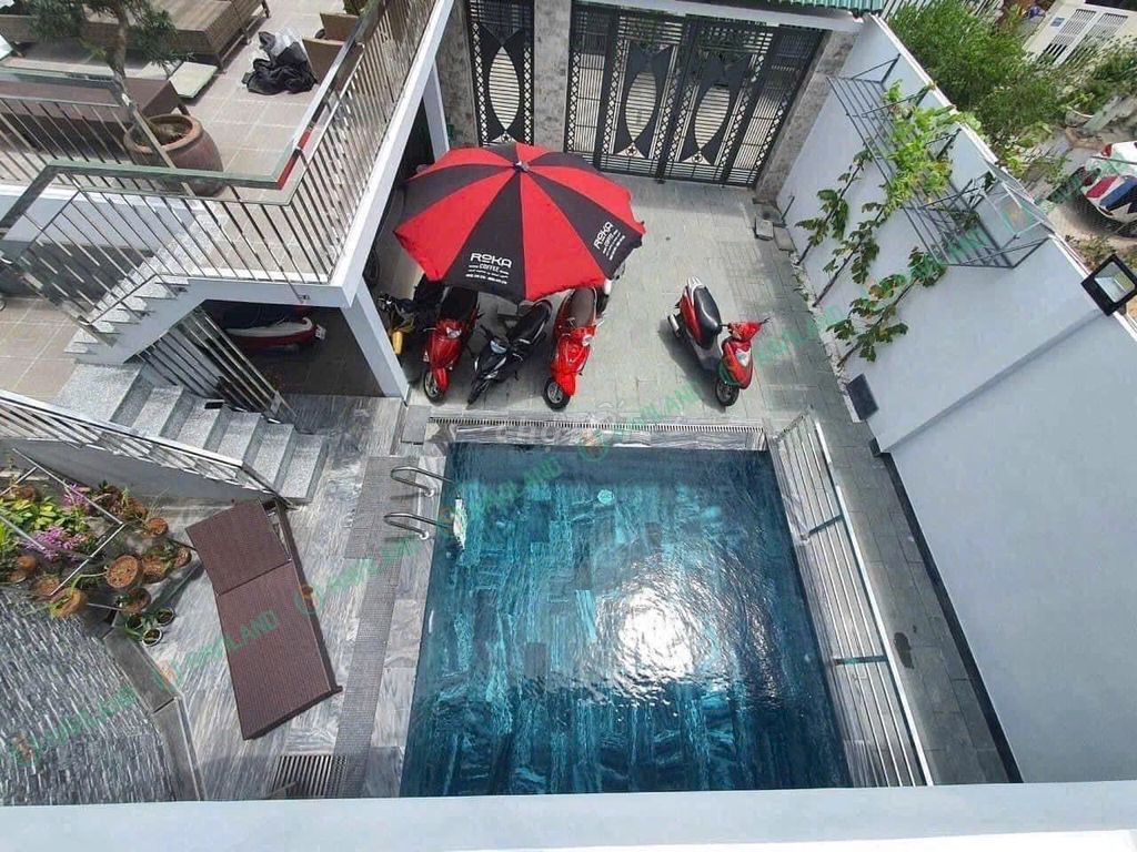 Căn hộ cho thuê 2 phòng ngủ 70m² giá 11 triệu - Hồ bơi và gym hiện đại!