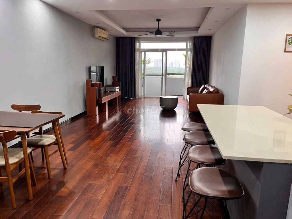 Căn hộ Green View Phú Mỹ Hưng 110m² giá 25 triệu - Sẵn sàng vào ở ngay!