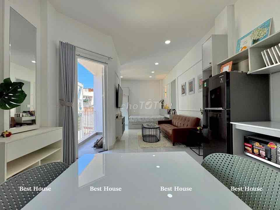 Căn hộ cao cấp Nhất Chi Mai Tân Bình 40m² giá 6.5 triệu - Thiết kế hiện đại, đầy đủ nội thất!