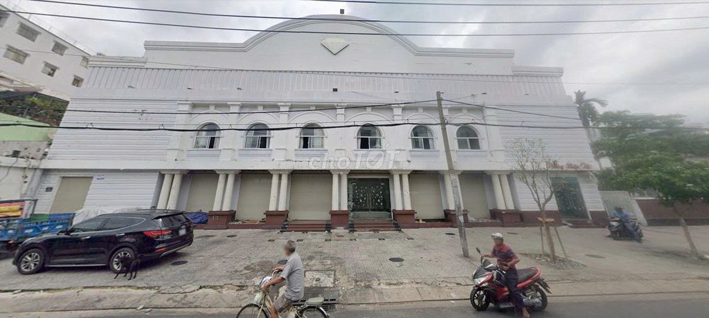 Nhà mặt tiền Thạch Lam Tân Phú 3500m² giá 200 triệu - Phù hợp kinh doanh đa dạng!
