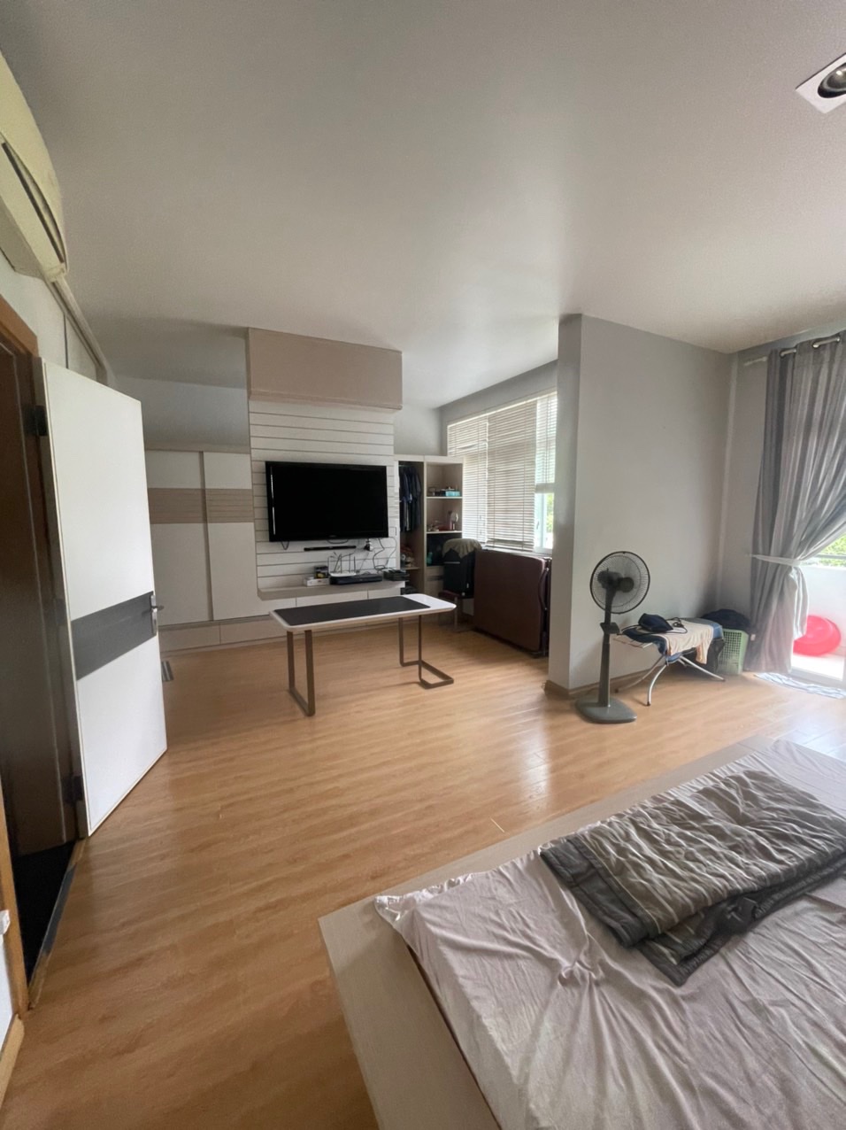 Bán nhà phố Him Lam Kênh Tẻ 150m² giá 39 tỷ - Khu dân cư cao cấp, yên tĩnh