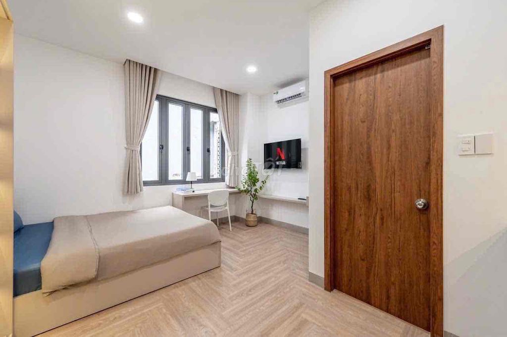 Căn hộ Quận 10 40m² giá 7.5 triệu - Full nội thất hiện đại, gần trung tâm!