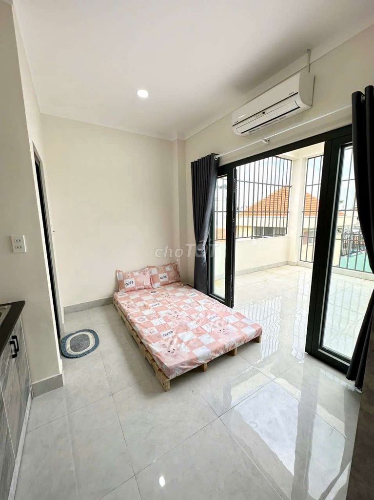 Căn hộ Studio Trần Hữu Trang 25m² giá 4.95 triệu - Full nội thất, giờ giấc tự do!