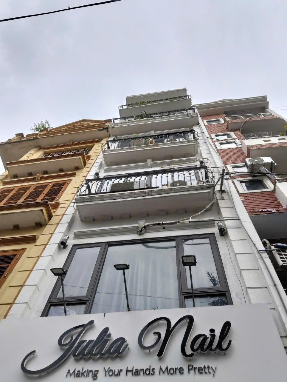 Bán FrontHouse Hoàng Văn Thái 80m² giá 50 tỷ - Doanh thu 50 triệu/tháng