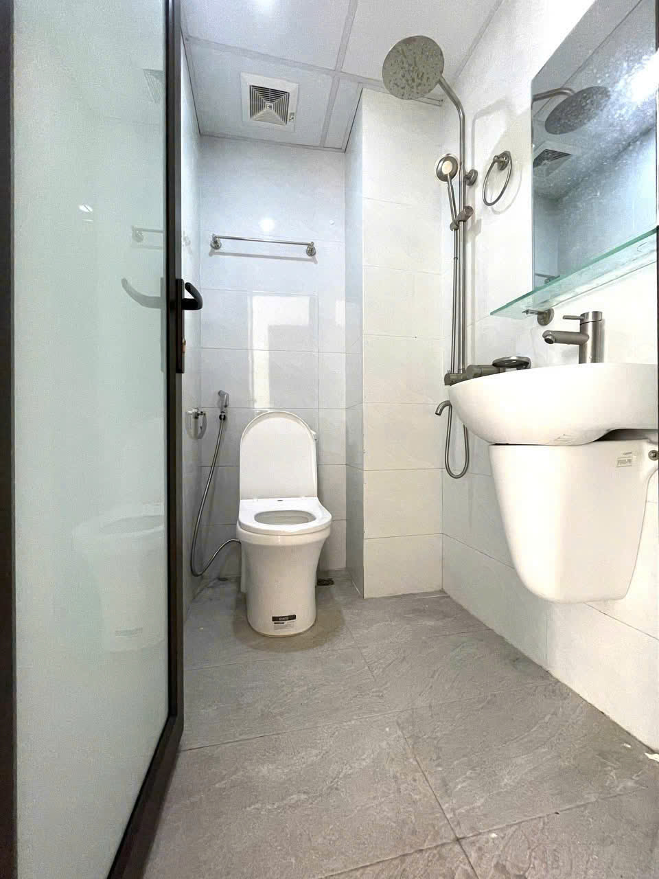 Tòa nhà CCMN Triều Khúc 95m² - 32 phòng - Doanh thu 130 triệu/tháng chỉ 19 tỷ!