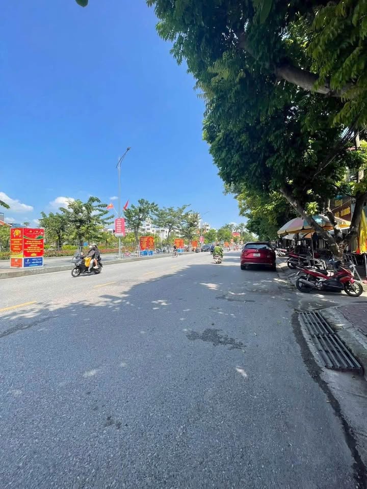 Nhà mặt tiền đường Lê Lai, Hải Phòng 93m² giá 12 tỷ - Đối diện công viên Nguyễn Trãi!