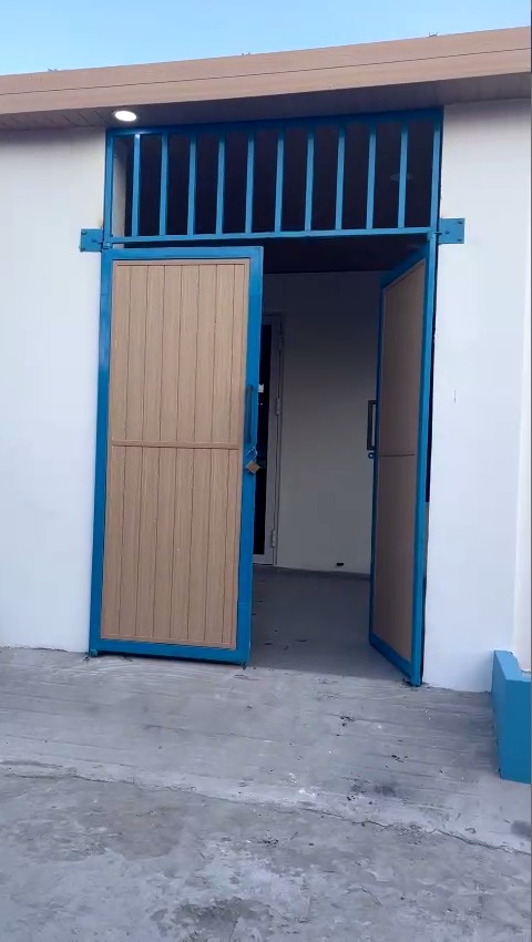 Nhà bán gần đường Nguyễn Thông, Tân Bình, La Gi 101m² giá 900 triệu - Chính chủ, sổ hồng riêng!