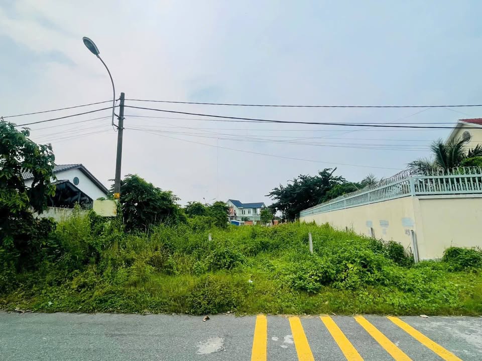 Đất nền chính chủ tại Tân An Hội, Củ Chi 200m² - Vị trí đẹp giá thương lượng!