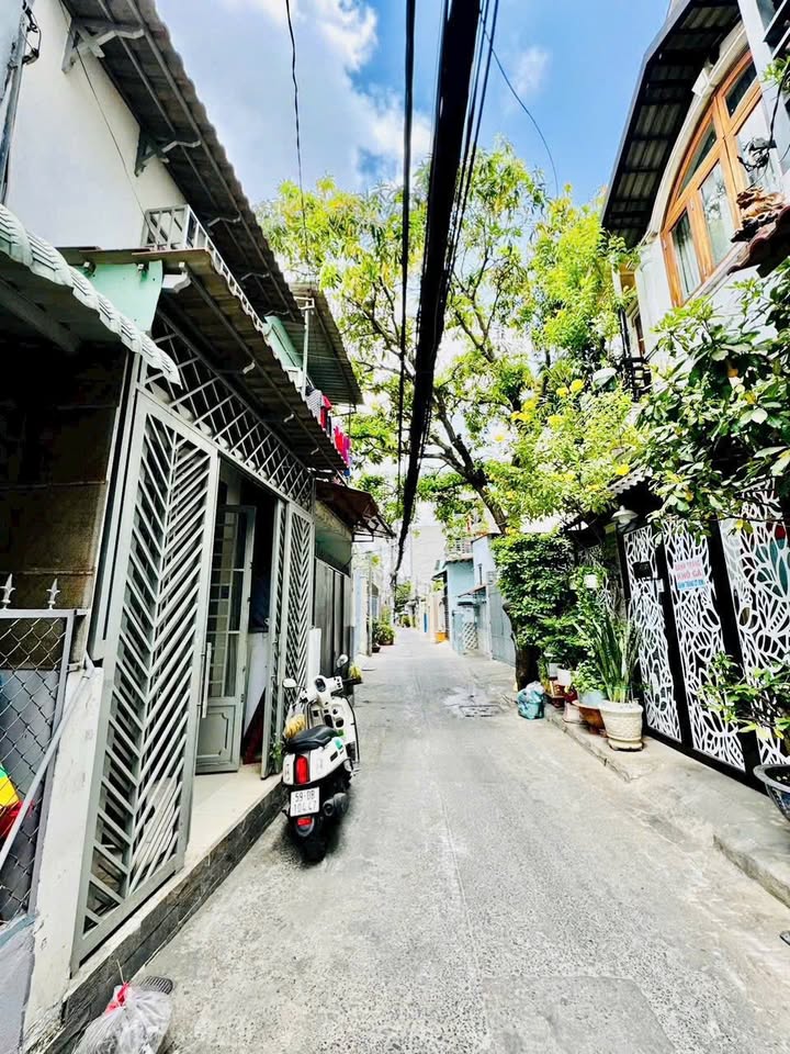 Nhà thuê quận Tân Phú, phường Tây Thạnh 32m² giá 7 triệu - Sẵn sàng vào ở ngay!