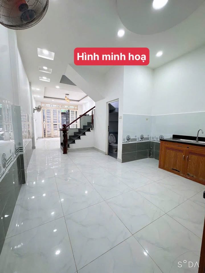 Nhà cho thuê đường Thoại Ngọc Hầu, 72m² - Phù hợp làm văn phòng hoặc ở gia đình!
