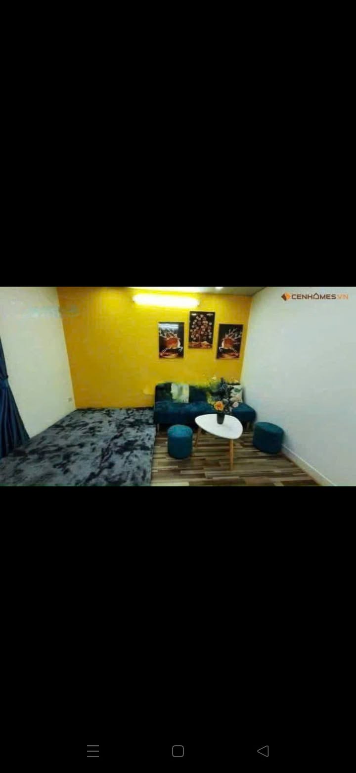 Căn hộ tập thể 58m² mặt phố Nguyên Hồng - Thuận tiện cho gia đình nhỏ!