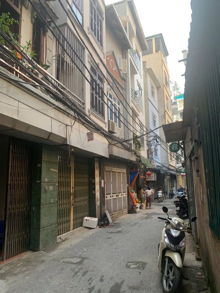 Nhà mặt ngõ ô tô Mễ Trì Thượng, Nam Từ Liêm 42m² giá chỉ 13.9 tỷ - Đầu tư sinh lời!