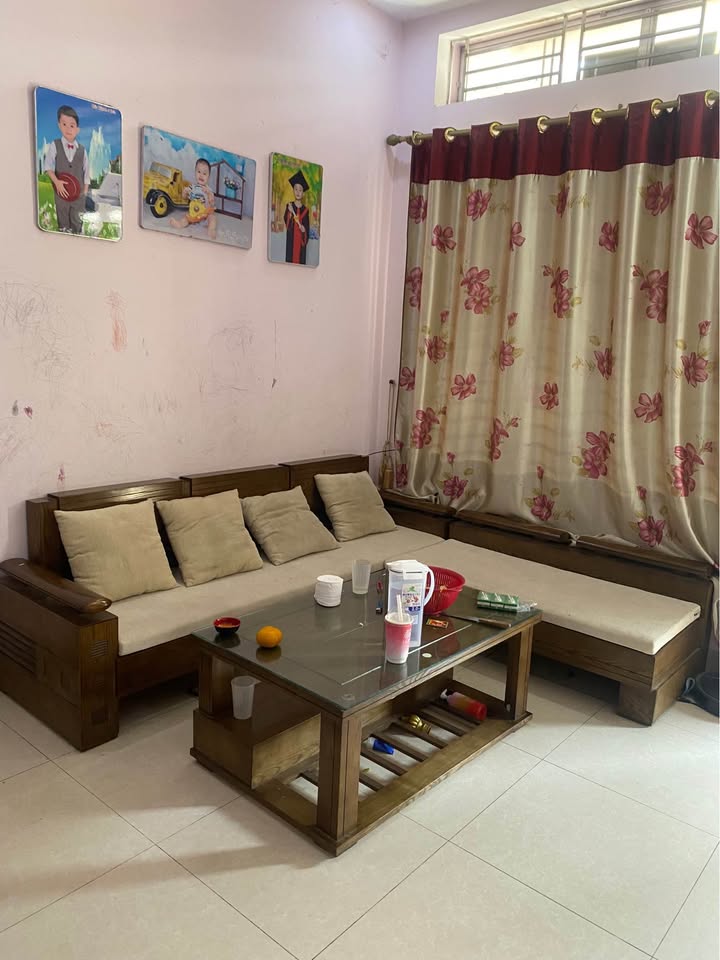 Nhà phố Lê Quý Đôn, Lào Cai 80m² giá 2 tỷ - Chính chủ bán gấp!