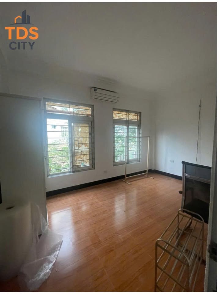 Nhà 3 tầng Văn Hội, Đức Thắng 7 triệu/tháng - Full đồ, chỉ việc vào ở!