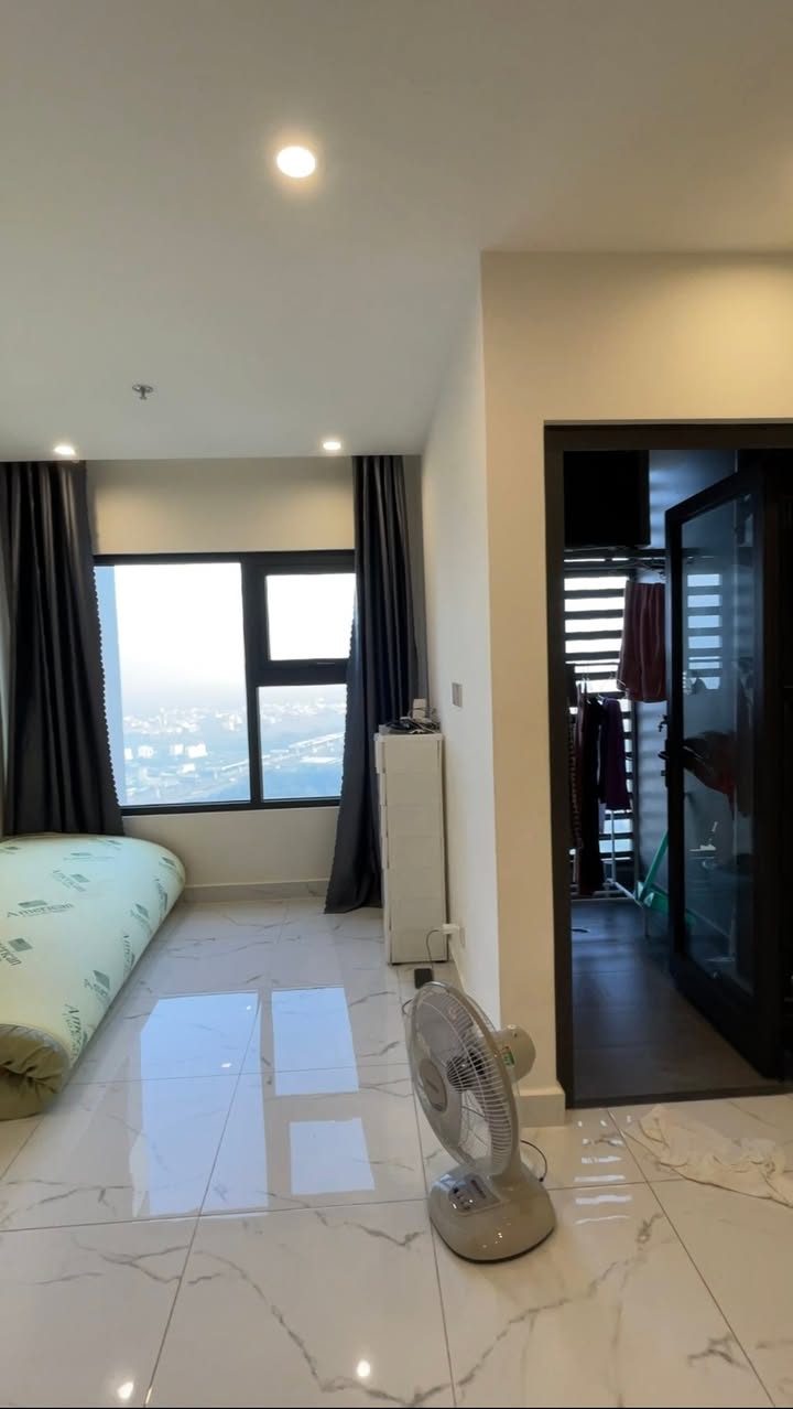 Căn hộ Oasis Studio Vinhomes Grand Park 4.5 triệu - Tiện nghi đầy đủ, sẵn sàng vào ở!