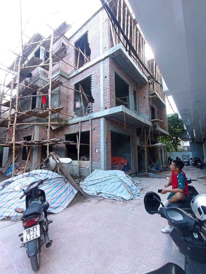 Nhà riêng đường Phù Long, Nam Định 55m² giá 2.7 tỷ - Ô tô vào tận cửa!