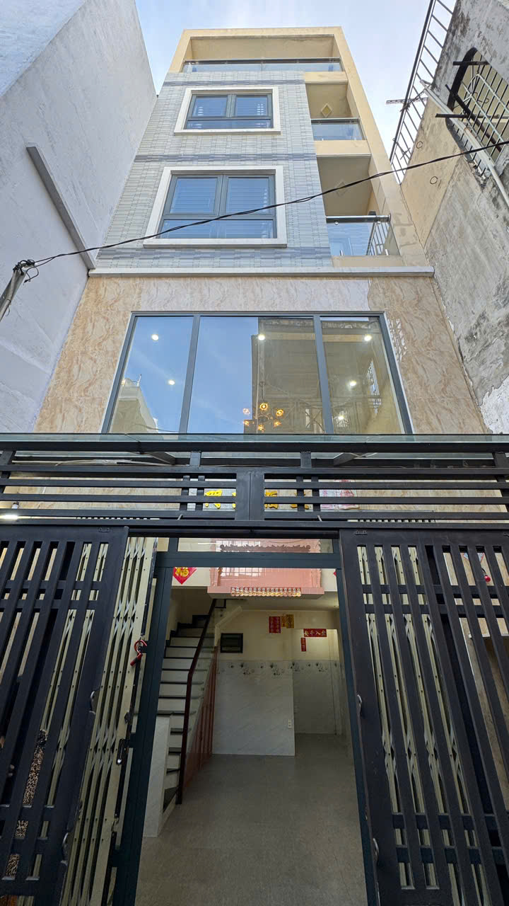 Nhà phố đường Bãi Sậy, quận 6, 36m² giá 5.6 tỷ - Sổ hồng chính chủ!