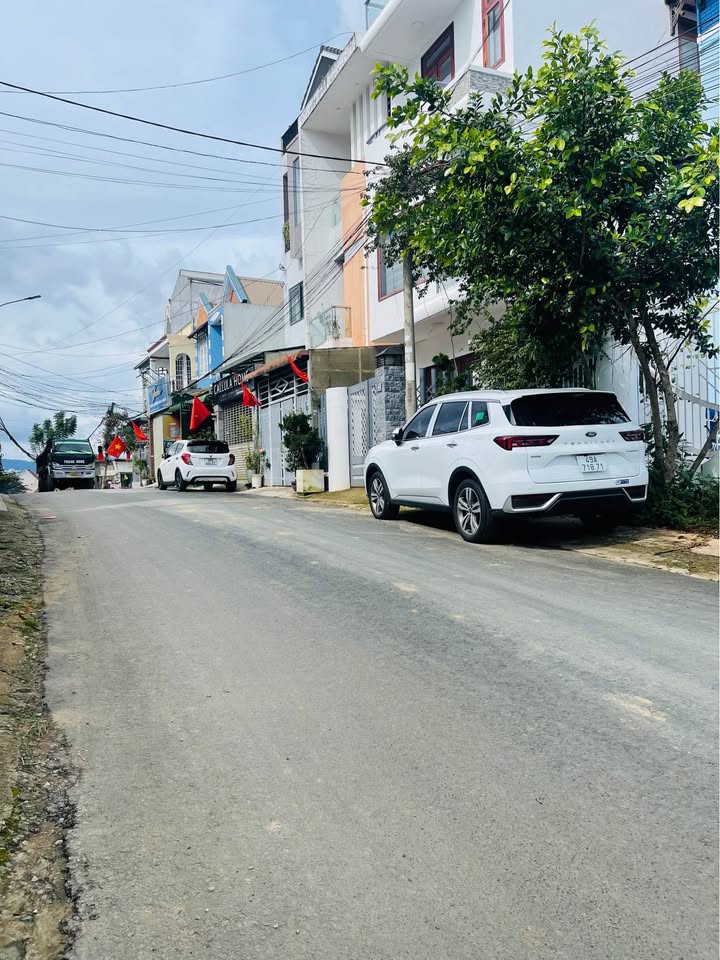 Đất nền Nguyễn Trung Trực Đà Lạt 150m² giá 6.3 tỷ - Định cư lý tưởng!