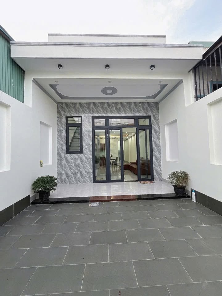 Nhà nguyên căn Trảng Dài 150m² giá 4 triệu - Gần Đại học Đồng Nai!