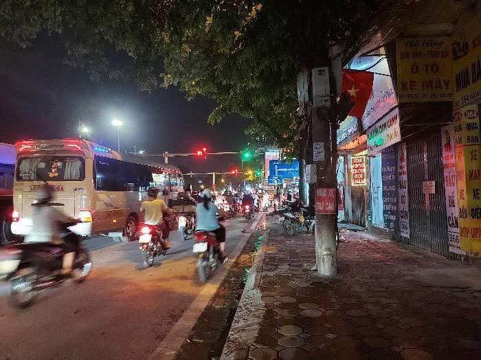 Nhà phố Đống Đa 60m² giá 8 tỷ - Mặt phố kinh doanh sầm uất!