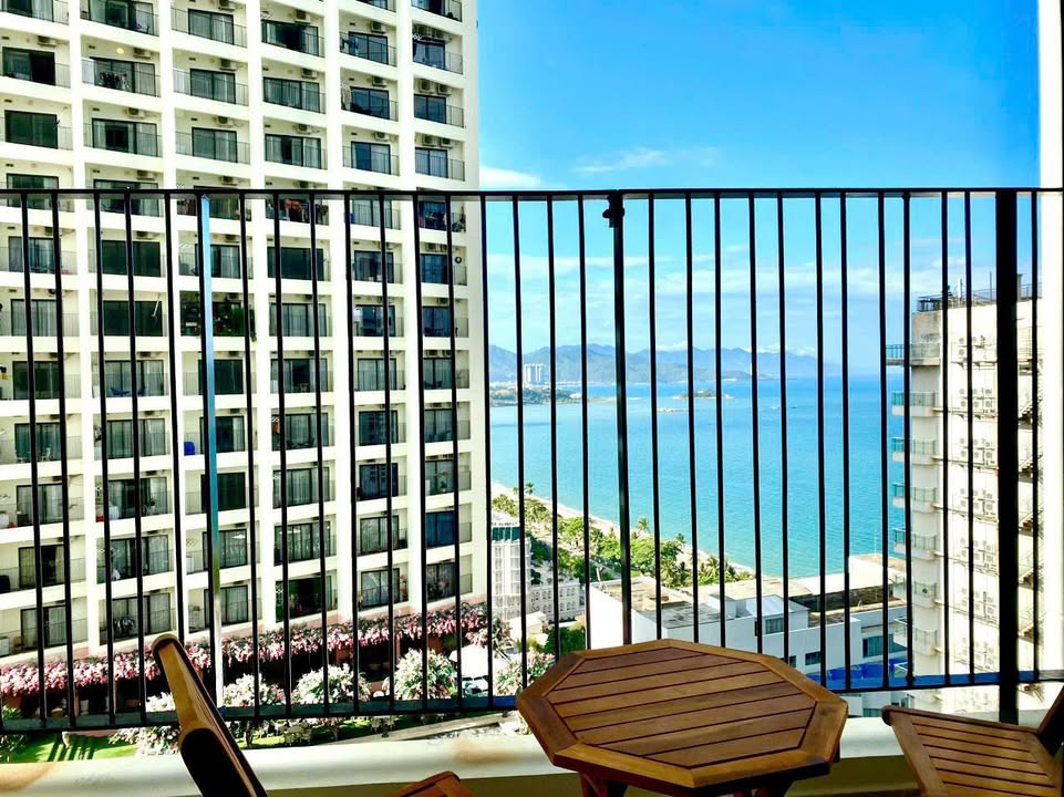 Căn hộ Gold Coast Nha Trang 51m² giá 10 triệu - Tận hưởng cuộc sống sang trọng bên biển!