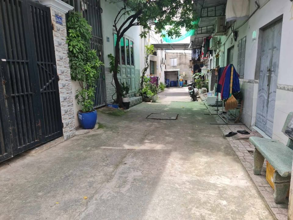 Nhà bán đường Bình Hòa 11, Thuận An 65m² giá 1.8 tỷ - Nhà mới dọn vào ở ngay!