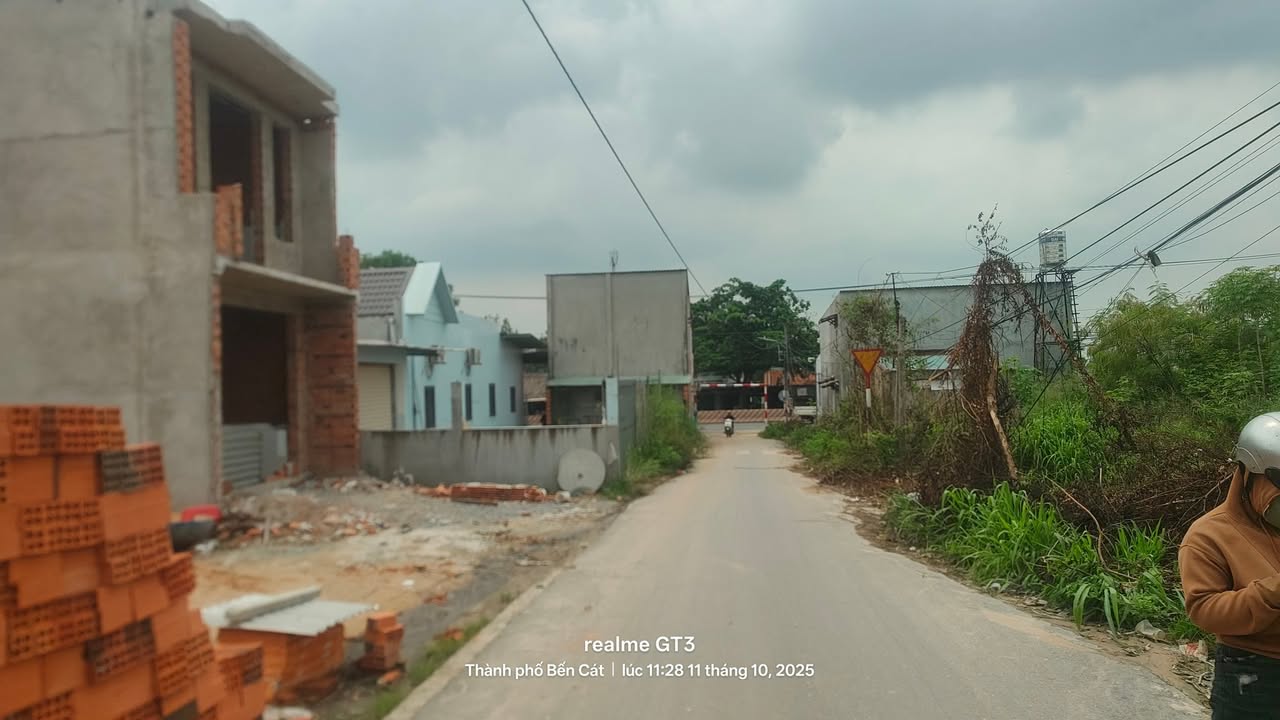 Nhà mặt tiền đường An Tây, Bến Cát 85m² giá 1.8 tỷ - Kinh doanh thuận lợi!