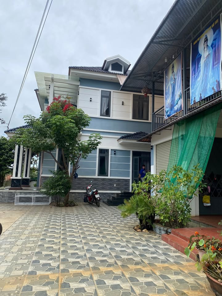 Nhà mặt đường QL 27, Cư Kuin 756m² giá 4 tỷ - Nhà đẹp như mới, vào ở ngay!