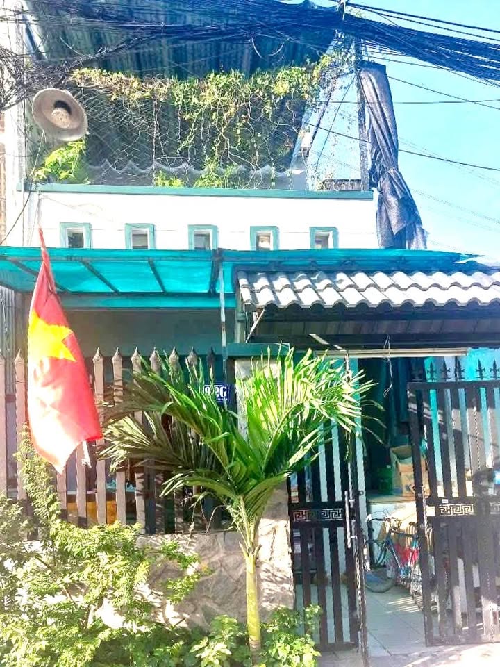 Nhà đẹp Bà Điểm, Hóc Môn 100m² giá 3.8 tỷ - Dọn vào ở ngay!