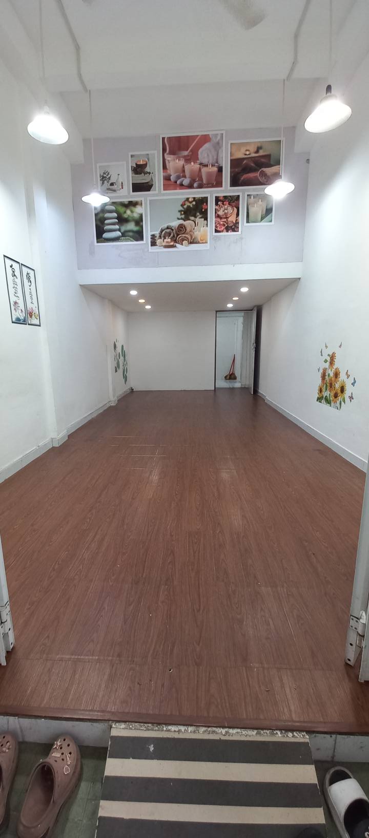 Cho thuê nhà nguyên căn tầng trệt chung cư Cách Mạng Tháng 8, Quận 10 - Diện tích 49m², giá thỏa thuận!