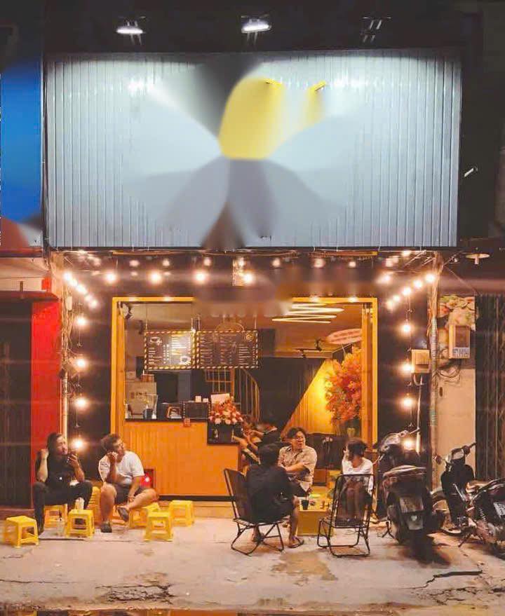 Cho thuê nhà mặt tiền Hoàng Văn Thụ, Tân Bình 90m² giá 33 triệu - Kinh doanh thuận lợi!