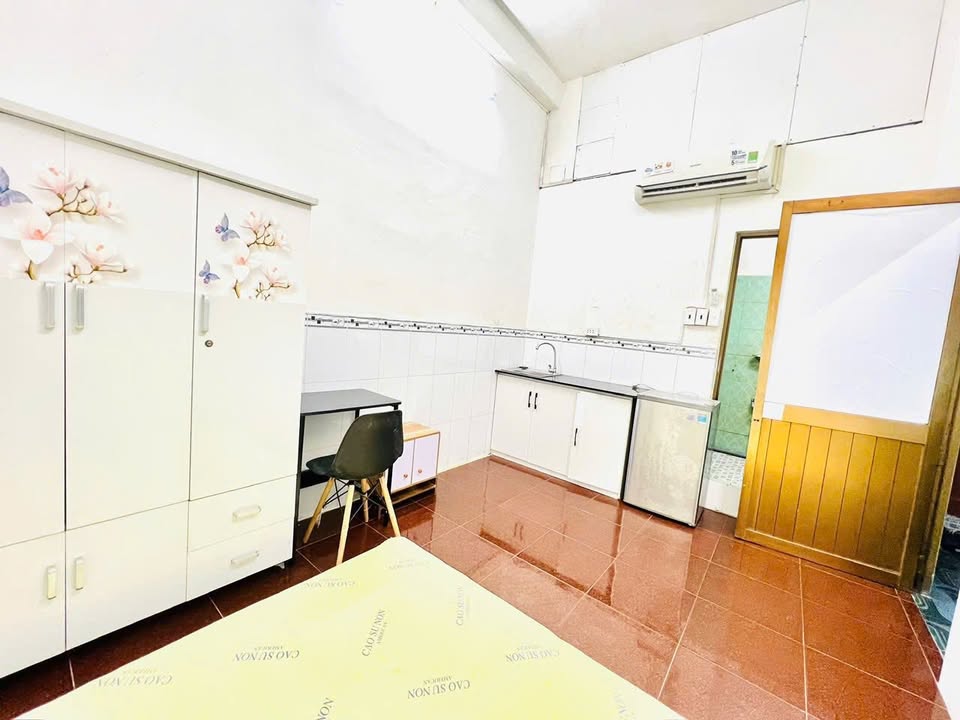 Phòng cho thuê đường 3/2 quận 10 giá 3.5 triệu - Full nội thất, sẵn ở ngay!