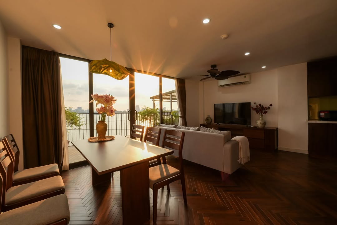 Căn hộ 3PN 2WC tại Hồ Tây 140m² - Full nội thất, view tuyệt đẹp!
