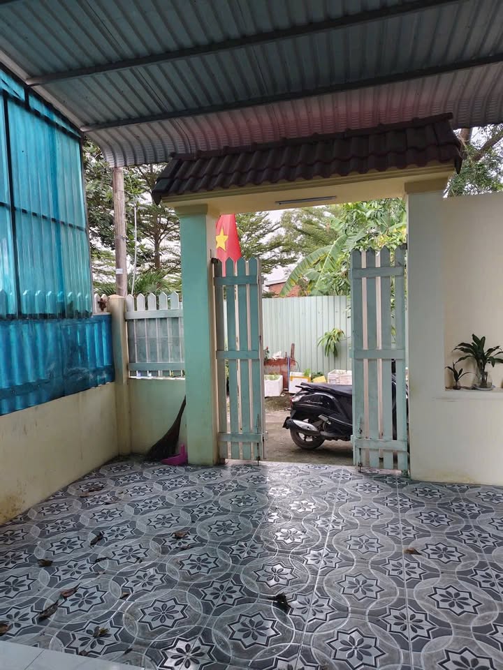 Nhà nguyên căn cho thuê đường 154, phường Tân Phú, Quận Thủ Đức 130m² - Giá chỉ 8 triệu!