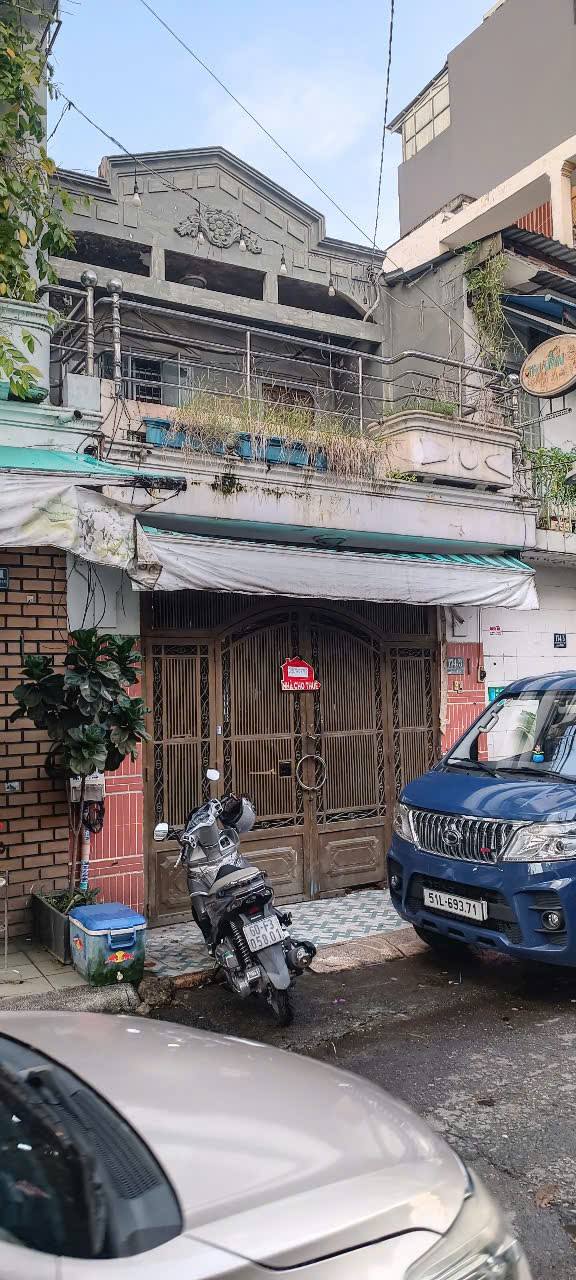 Nhà cho thuê hẻm xe tải Điện Biên Phủ, Bình Thạnh 67m² giá chỉ 15 triệu/tháng - Gần quận 1