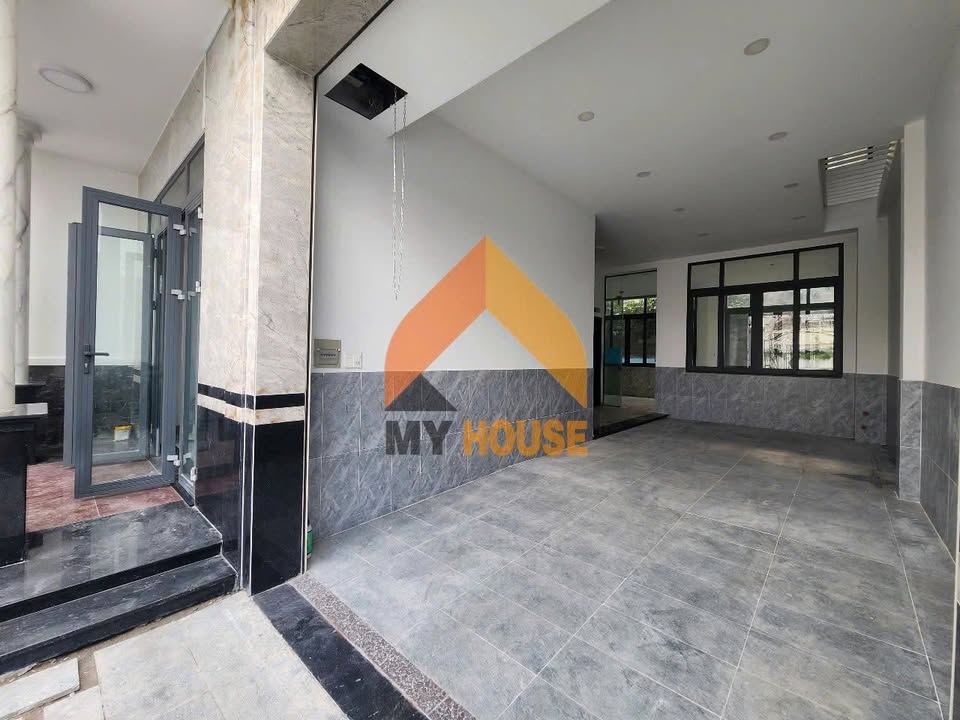 Villa cho thuê tại Phường An Khánh, Quận 2, 160m² giá 55 triệu - Phù hợp văn phòng và dịch vụ!