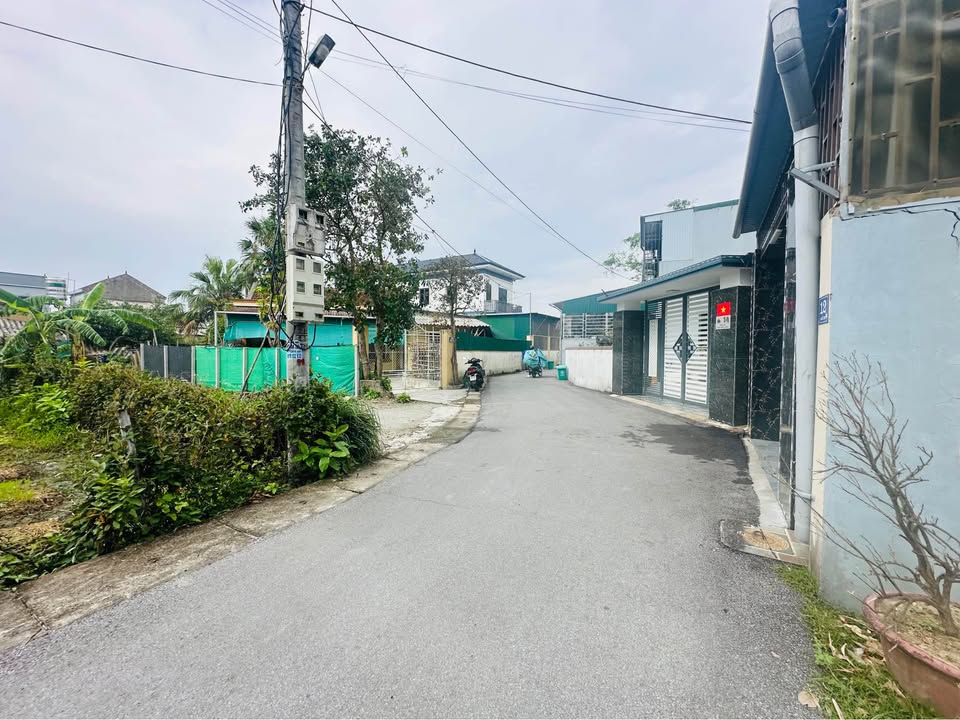 Đất thổ cư thôn Hoà, Thạch Hưng 110m² giá 1.7 tỷ - Cơ hội đầu tư tuyệt vời!