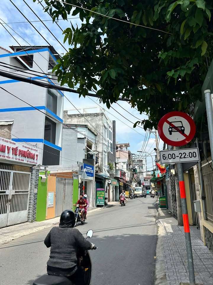 Nhà hẻm xe hơi Bành Văn Trân, Tân Bình 117m² giá 20 tỷ - Thiết kế độc đáo, tiện nghi vượt trội!