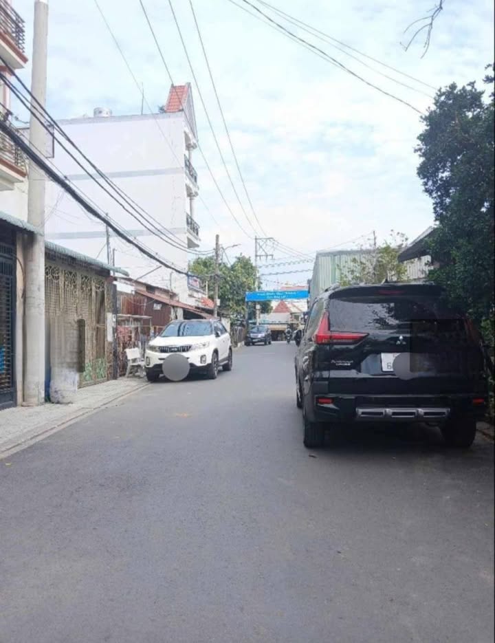 Nhà FrontHouse 80m² đường Bùi Văn Ngữ, Q12 giá 4.85 tỷ - Tiềm năng kinh doanh lớn!