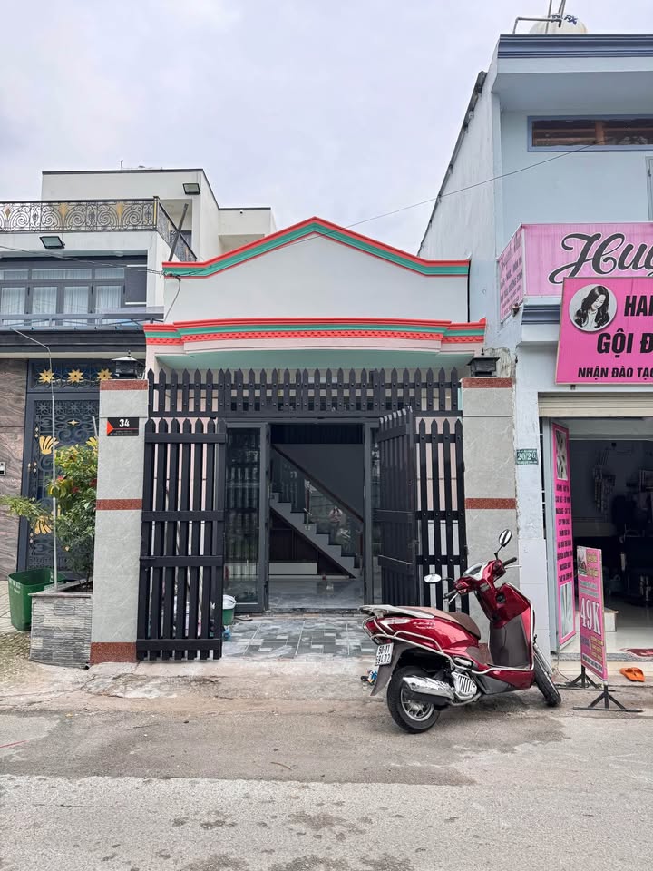 Nhà mặt tiền Thới Tứ 2, Quận 12, 51m² giá 3.9 tỷ - Phù hợp buôn bán!