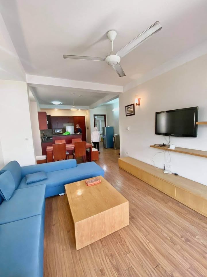 Căn hộ cho thuê tại ngõ 189 Hoàng Hoa Thám, Ba Đình 100m² - Vị trí siêu trung tâm, ô tô đỗ cửa!