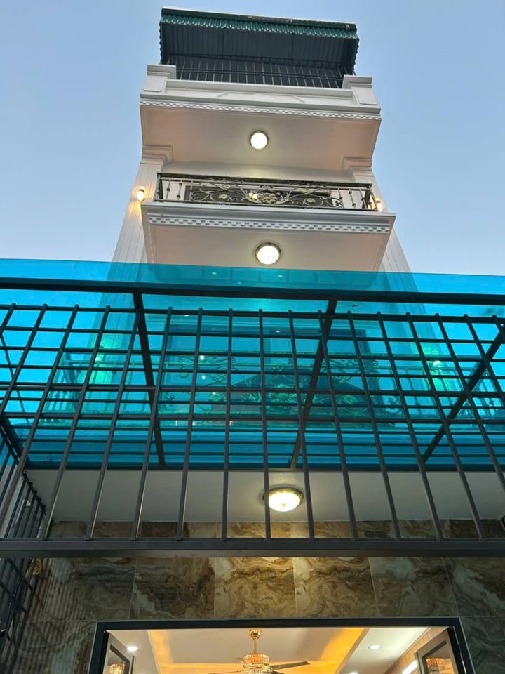 Nhà 4 tầng tại Liên Ninh, Thanh Trì, 56m² giá 6.05 tỷ - Tiện ích đầy đủ, gần chợ!