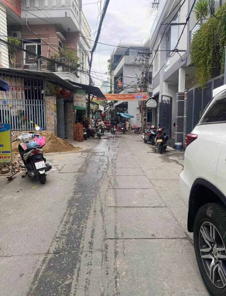 Nhà bán tại kiệt 814 Trần Cao Vân, Thanh Khê 80m² - Giá 3.97 tỷ, khu vực sầm uất!