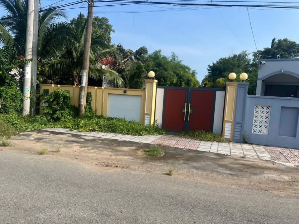 Đất nền mặt tiền Tỉnh lộ 44B, Phước Hải 300m² giá 2.6 tỷ - Cơ hội đầu tư tuyệt vời!